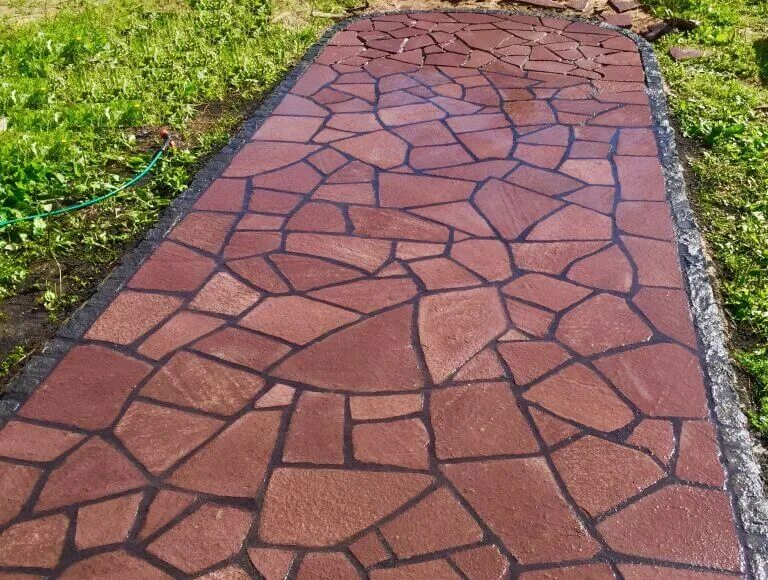 Камень плитняк - его особенности и применение