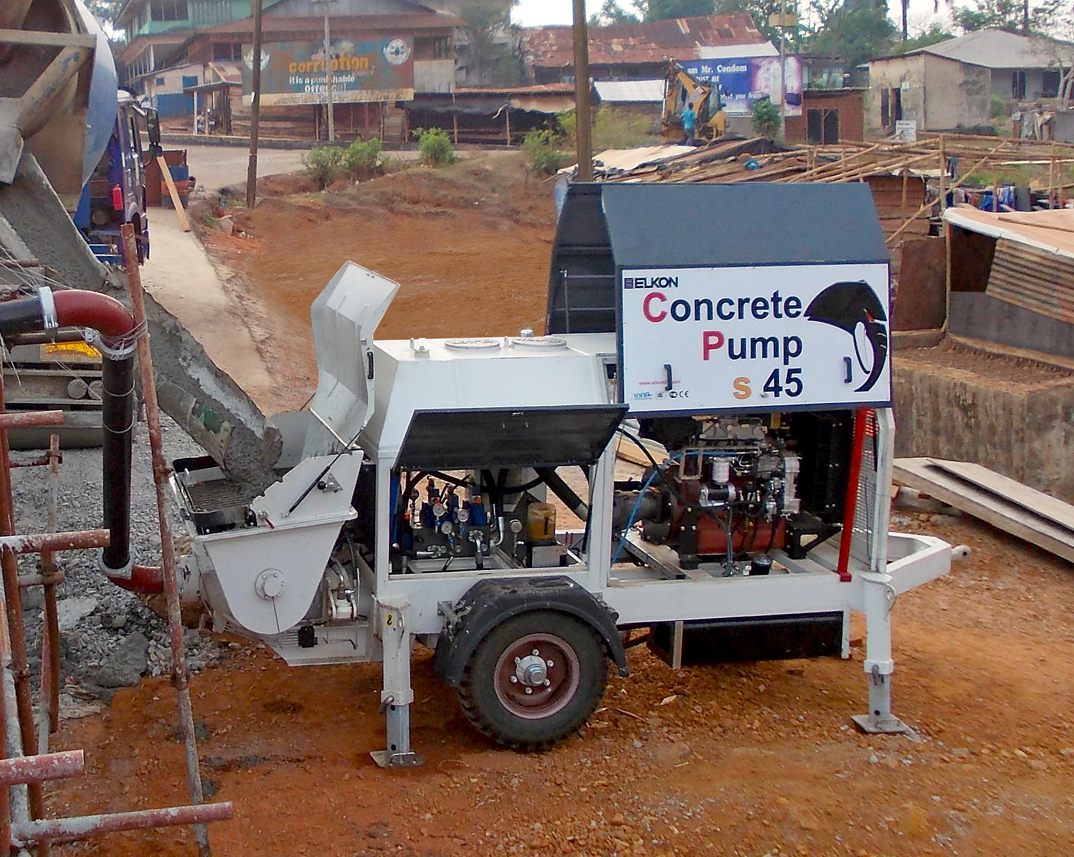 Этапы заливки фундамента: от разметки до финишной отделки