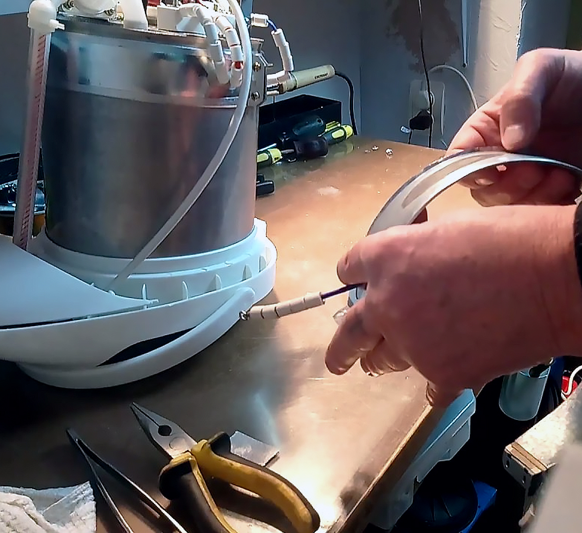 Ремонт термопотов: практическое руководство по восстановлению вашего кухонного устройства