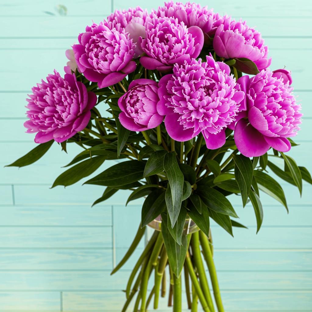 Красноярский салон цветов создал «антистресс-букет» — с мятой, эвкалиптом и пионами