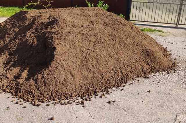Как выбрать плодородный грунт с доставкой, чтобы получить максимум выгоды
