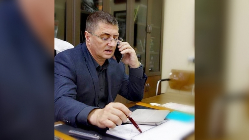 Доктор Мясников раскритиковал инструкции Минздрава с противопоказаниями к вакцинации: «Системные ошибки»