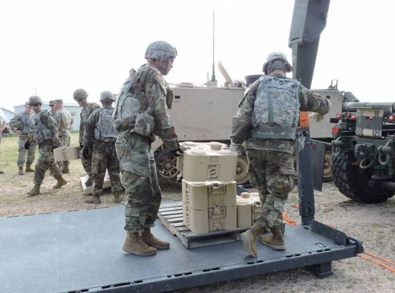 В США испытывают новую противотанковую мину XM204 размером с чемодан